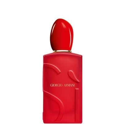 armani si passione red musk edp Ženski parfemzašto izabrati armani si passione red musk edp? armani si passione red musk je strastvena, senzualna i izuzetno zavodljiva interpretacija kultne si kolekcije koja stavlja naglasak na bogate mošusne i orijentalne tonove. ovaj luksuzni ženski parfem kreiran je za ženu koja želi da istakne svoju magnetsku privlačnost, sofisticiranost i unutrašnju snagu. savršenom kombinacijom blistavih voćnih akorda, elegantnog cvetnog srca i intenzivnog crvenog mošusa, ovaj miris pruža dugotrajnu, otmenu i upečatljiviju auru bez kompromisa. smešten u prepoznatljivu, vatreno crvenu bočicu, ovaj parfem predstavlja ultimativni izraz čiste senzualnosti. mirisne note i karakteristike mirisa ovaj intenzivni mošusno cvetni ženski miris otvara se vibrantnim i sočnim notama crne ribizle i osvežavajuće kruške, koje odmah privlače pažnju. kako se miris razvija, srce parfema otkriva raskošan i elegantan buket satkan od nežnog jasmina i baršunaste ruže. pravu magiju i dubinu ovom mirisu donosi baza, gde dominiraju bogati akordi toplog crvenog mošusa, senzualnog ambera i slatke bourbon vanile. savršen je izbor za večernje izlaske, posebne prilike i hladnije dane kada želite da ostavite neizbrisiv i luksuzan trag na koži. specifikacija i detalji o proizvodu u tabeli ispod možete pogledati sve ključne informacije i tehničke detalje o ovom originalnom ženskom mirisu od 100ml: karakteristika detalji proizvoda brend giorgio armani kolekcija armani si koncentracija eau de parfum (edp) zapremina 100 ml tip Ženski parfem glavni akordi mošusni, voćni, cvetni, pudrasti, vanila, amber poreklo 100% original u fabričkom pakovanju savet za kupce i originalni armani parfemi u našoj online prodavnici garantujemo za originalnost svakog kupljenog parfema. armani si passione red musk edp od 100ml stiže na vašu adresu u originalnom, fabrički celofanisanim pakovanju sa svim zaštitama i kodovima, obezbeđujući vam vrhunsko mirisno iskustvo i maksimalnu postojanost. pogledajte i ostale originalne armani parfeme u našoj ponudi.